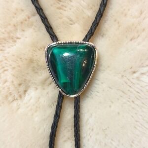 New Green Emerald Triangle Stone‎ Braided Black Cord Bolo Tie Western Festival